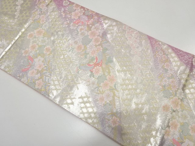 籠目に蝶・草花模様織り出し　袋帯